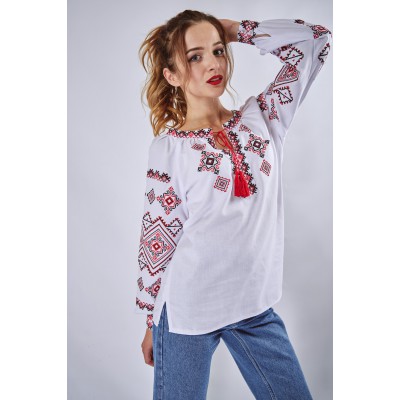 Ladies costumes, embroidered shirt, embroidered t-shirt, ukrainian ...