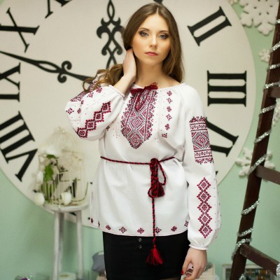 Flower motif blouse Boho bell sleeve top Ukrainian vyshyvanka Poppies hand embroidery girls blouse size US5-6 Cross stitch peasant blouse
