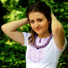 Embroidered t-shirt "Lace - Violet on White"