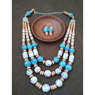 Necklace Patsyorka and earrings of ceramic beads turquoise/white 3 threads