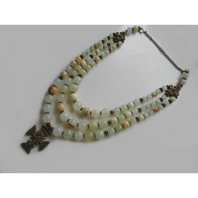 Necklace Gutsul Zgarda of white onyx natural gemstone with cross