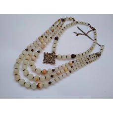 Necklace set Zgarda of white onyx natural gemstone and pendant 3+1 threads