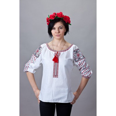 Embroidered  blouse "Mountains&Valleys"