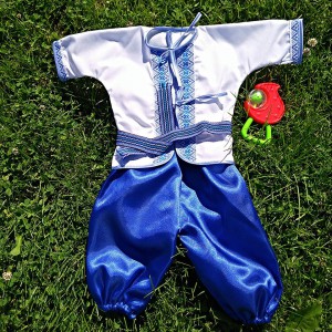 Embroidered costume for baptism "Boy 3"