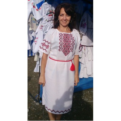 Embroidered dress "Ukrainian Tradition"