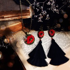 Earrings and pendulum set "Black Poppies"