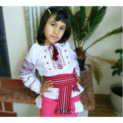 Embroidered blouse for little girl "Sweet&Charming"