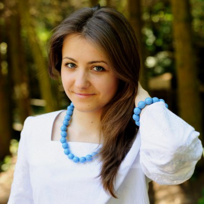 Wooden Necklace + Bracelet + Earrings Blue