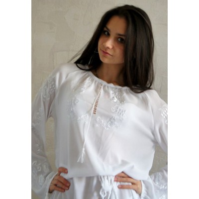 Embroidered blouse "Pure Whiteness"