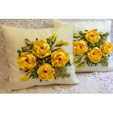 Set of 2 Embroidered Pillow Covers 2