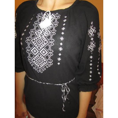 Embroidered  blouse "Shining Moon White on Black"